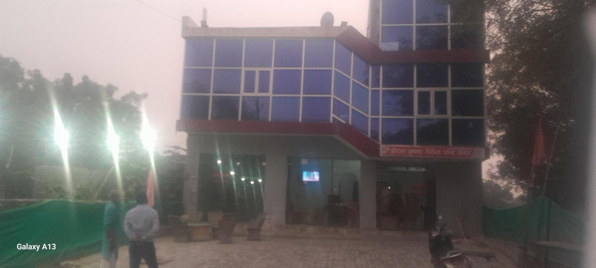 Krishna Hotel Agra  Exteriör bild
